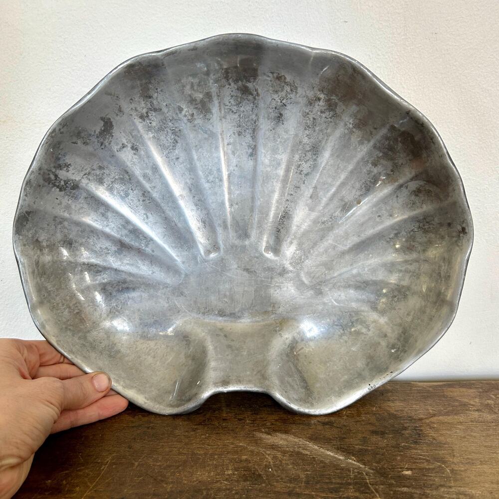 Vintage Solid Pewter Shell Tray | Clam Shell Serving Platter | Cottagecore